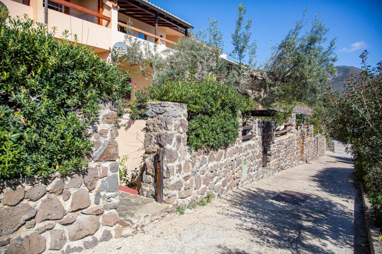 Casa Cassiopea, Close To The Beach Iun R0965 Villa Cala Gonone Exteriör bild